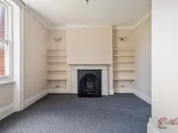 Недвижимость Coolhurst Road: 3