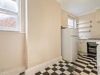 Недвижимость Coolhurst Road: 10