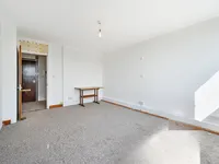 Недвижимость Grantham Road: 2