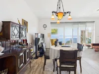 Недвижимость Трехкомнатная квартира, Центр: 3