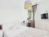 Недвижимость Трехкомнатная квартира, Центр: 11