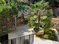 Недвижимость Многоквартирный дом в Центре: 3