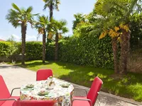 Недвижимость Трехкомнатная квартира Центр: 2