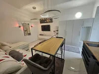 Недвижимость Однокомнатная квартира Центр: 2