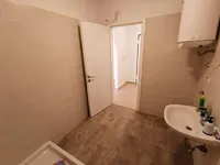 Недвижимость Двухкомнатная квартира Оприч: 6