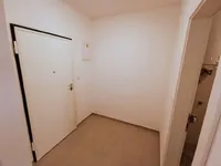 Недвижимость Двухкомнатная квартира Оприч: 12