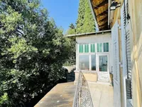 Недвижимость Трехкомнатная квартира Центр: 3