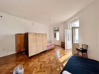 Недвижимость Трехкомнатная квартира Центр: 8