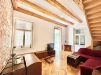 Недвижимость Трехкомнатная квартира Центр: 10