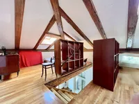 Недвижимость Трехкомнатная квартира Центр: 14