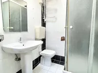 Недвижимость Трехкомнатная квартира Центр: 16