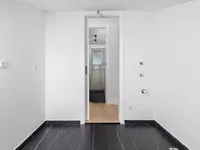 Недвижимость Четырехкомнатная квартира Центр: 7