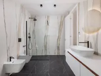 Недвижимость Четырехкомнатная квартира Центр: 22