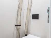 Недвижимость Четырехкомнатная квартира Центр: 23