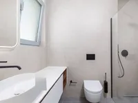 Недвижимость Трехкомнатная квартира в Центре: 15