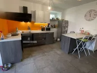 Недвижимость Трёхкомнатная квартира в центре: 4