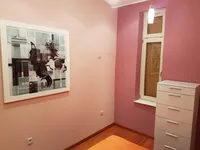 Недвижимость Трёхкомнатная квартира, Центр: 23