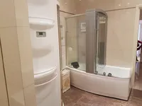 Недвижимость Трёхкомнатная квартира, Центр: 33