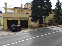 Недвижимость Трёхкомнатная квартира, Центр: 45