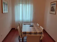 Недвижимость Трехкомнатная квартира Центр: 16