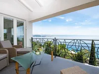 Недвижимость Четырехкомнатная квартира в центре Опатии: 1