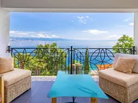 Недвижимость Четырехкомнатная квартира в центре Опатии: 3