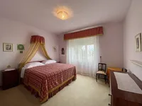 Недвижимость Четырехкомнатная квартира в Центре Опа́хии: 9