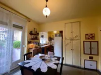 Недвижимость Четырехкомнатная квартира в Центре Опа́хии: 12