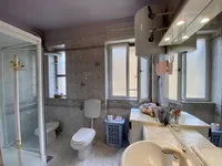 Недвижимость Четырехкомнатная квартира в Центре Опа́хии: 15