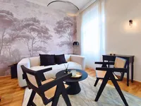 Недвижимость Двухкомнатная квартира Центр: 1