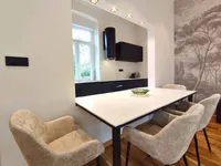 Недвижимость Двухкомнатная квартира Центр: 4