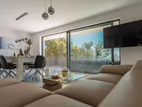 Недвижимость Многоквартирный дом Побри: 30