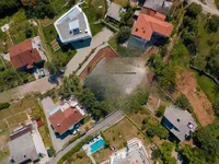 Недвижимость Многоквартирный дом Побри: 37