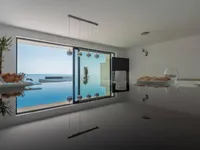 Недвижимость Многоквартирный дом Побри: 38