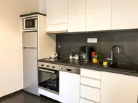 Недвижимость Трехкомнатная квартира в Центре: 3