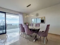 Недвижимость Многоквартирный дом Побри: 10