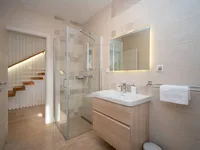 Недвижимость Многоквартирный дом Побри: 21