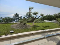 Недвижимость Двухкомнатная квартира в центре Опатии: 6