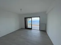 Недвижимость Трёхкомнатная квартира, Центр: 11