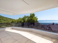 Недвижимость Трёхкомнатная квартира в центре Опатии: 3