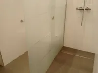 Недвижимость Трехкомнатная квартира в центре: 11