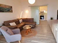 Недвижимость Двухкомнатная квартира в Центре: 13