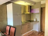 Недвижимость Многоквартирный дом Вепринац: 7