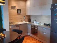 Недвижимость Трёхкомнатная квартира Зоря: 4