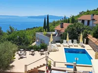 Недвижимость Семейный дом Вепринац: 1