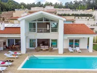 Недвижимость Семейный дом в Вепринаце: 3