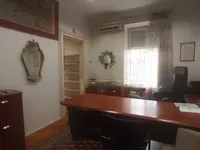 Недвижимость Трёхкомнатная квартира Центр: 2