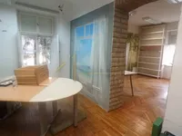 Недвижимость Трёхкомнатная квартира Центр: 12