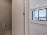 Недвижимость Четырехкомнатная Квартира Центр: 8