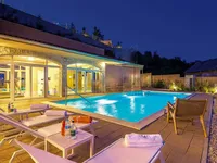 Недвижимость Семейный дом в Вепринаце: 2